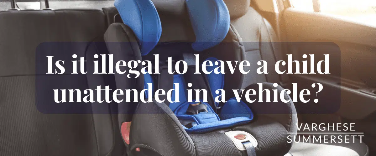 ¿Es ilegal dejar a un niño sin vigilancia en un vehículo?