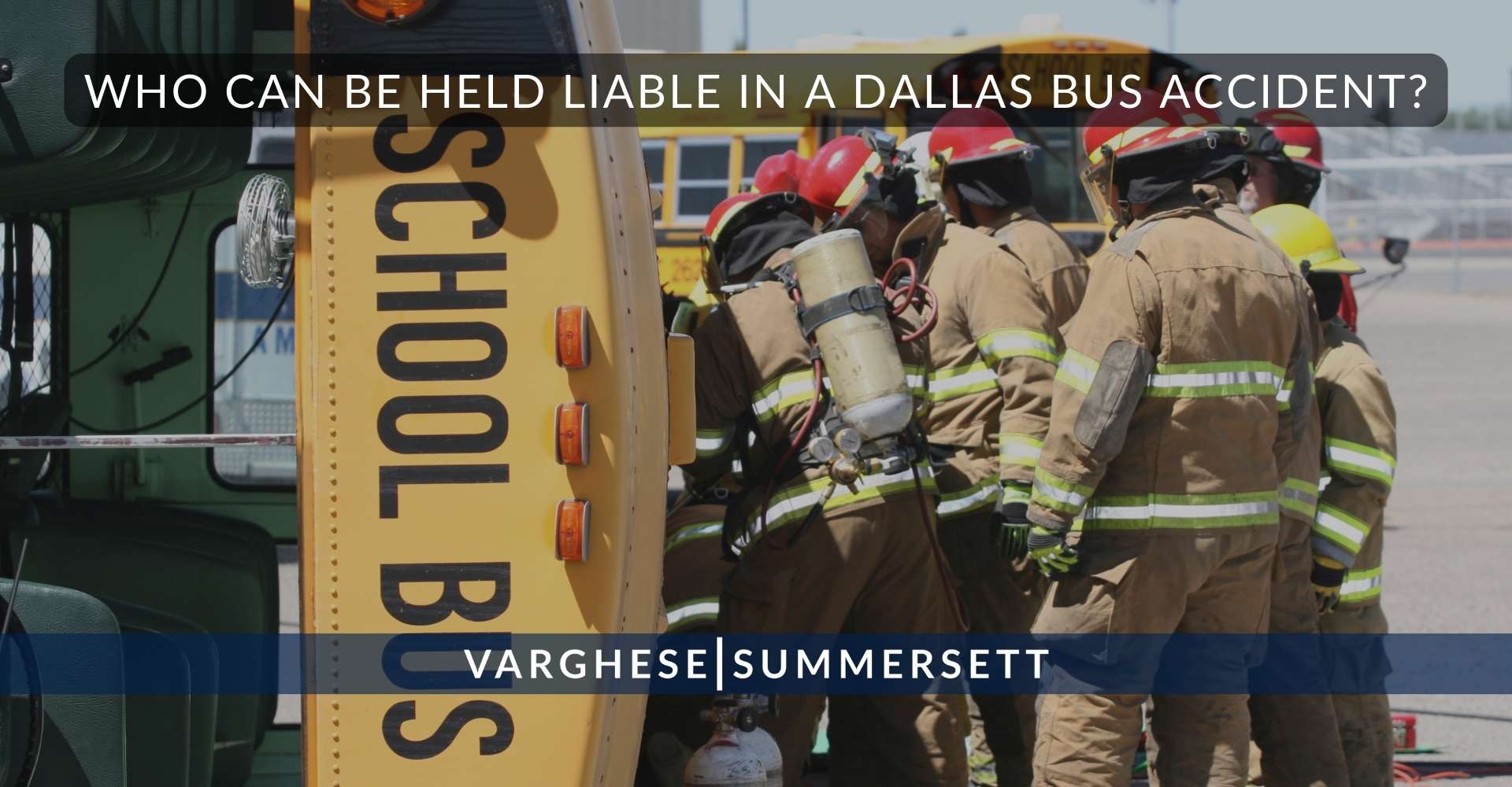 ¿Quién puede ser considerado responsable en un accidente de autobús en Dallas?