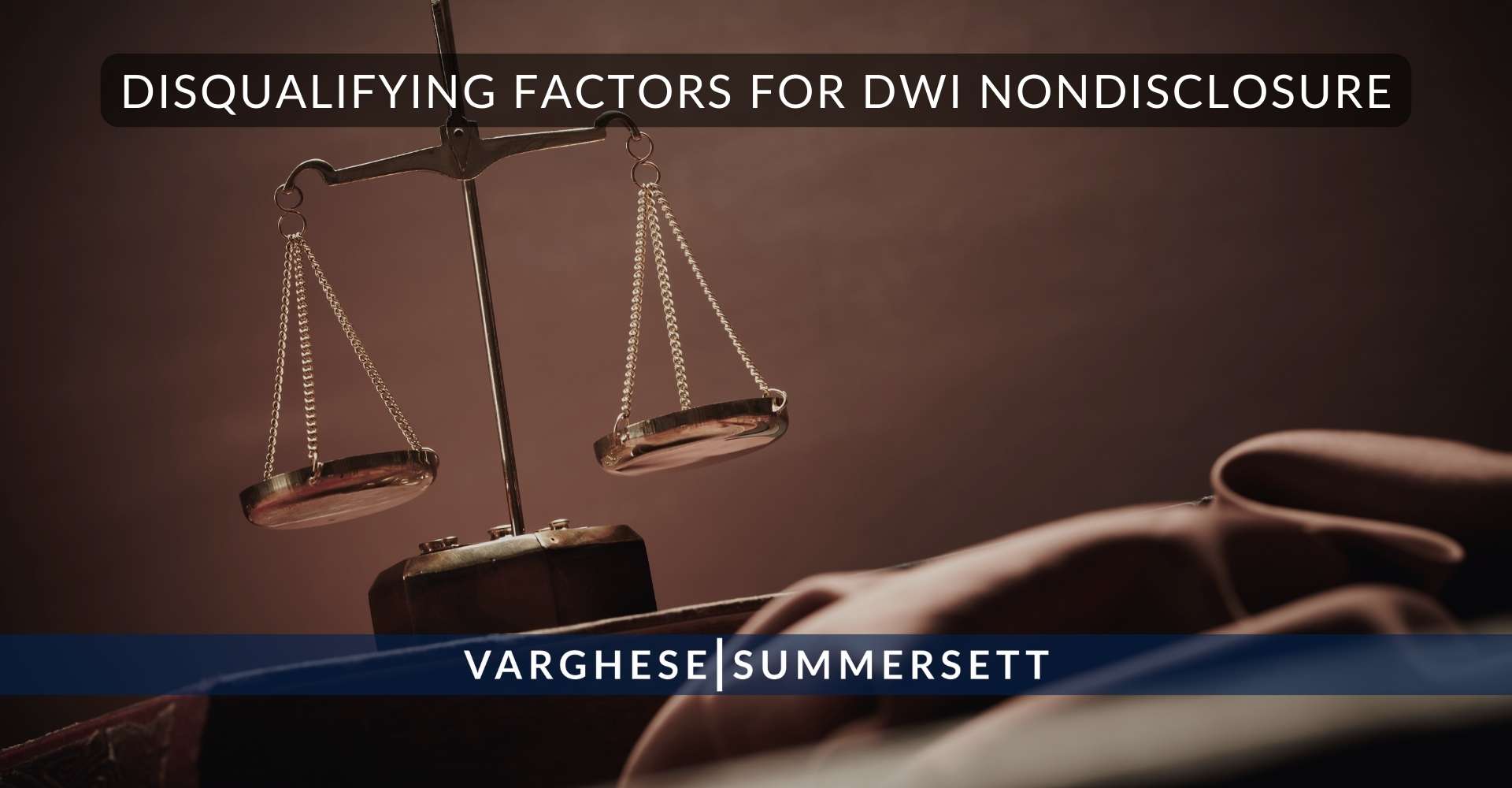 Factores de descalificación por no revelar un delito de conducción bajo los efectos del alcohol