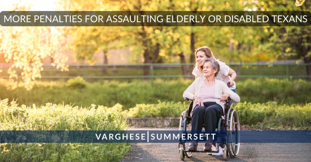 Un anciano con cuidador representa penas más duras para las agresiones a adultos vulnerables