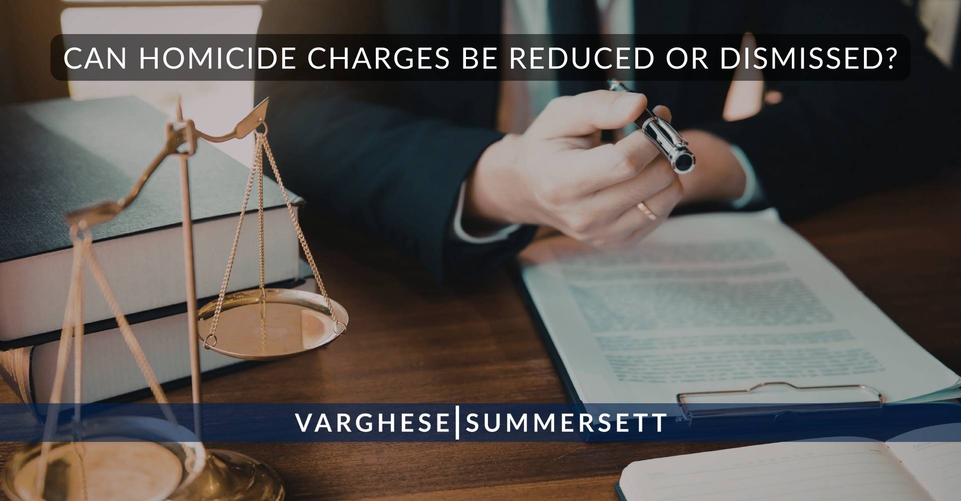 ¿Se pueden reducir o desestimar los cargos por homicidio?