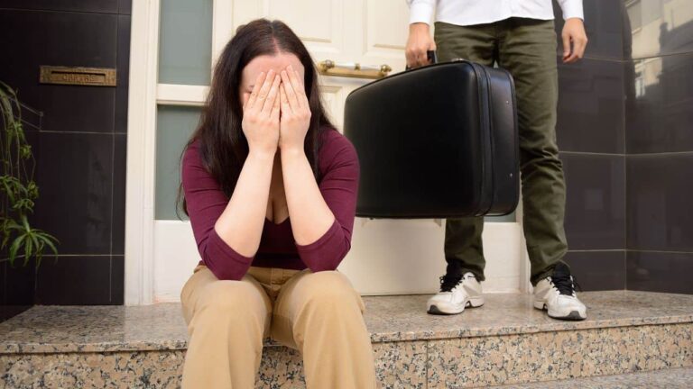 Texas Divorce: Getting Your Spouse to Leave the Marital Home [2023]