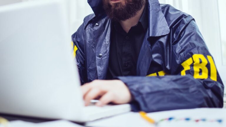 Federal Investigation: When to Hire a Federal Criminal Defense Attorney