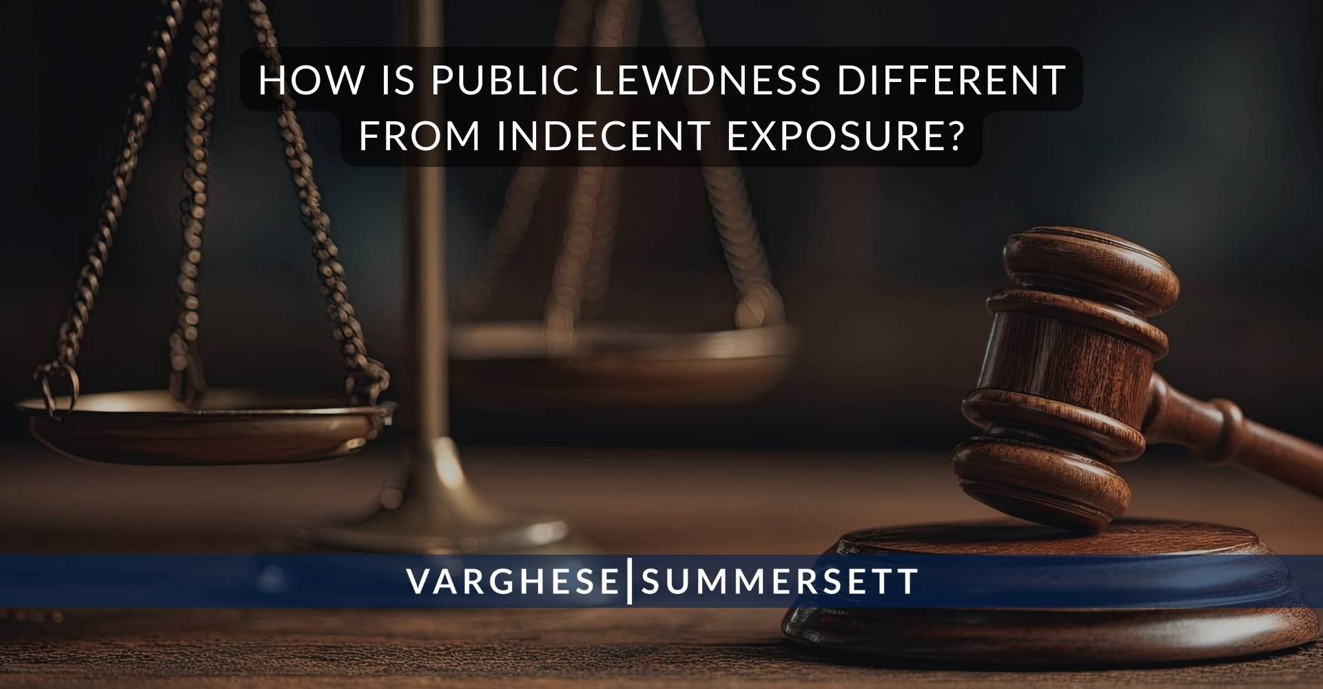 ¿En qué se diferencia la obscenidad pública de la exposición indecente?