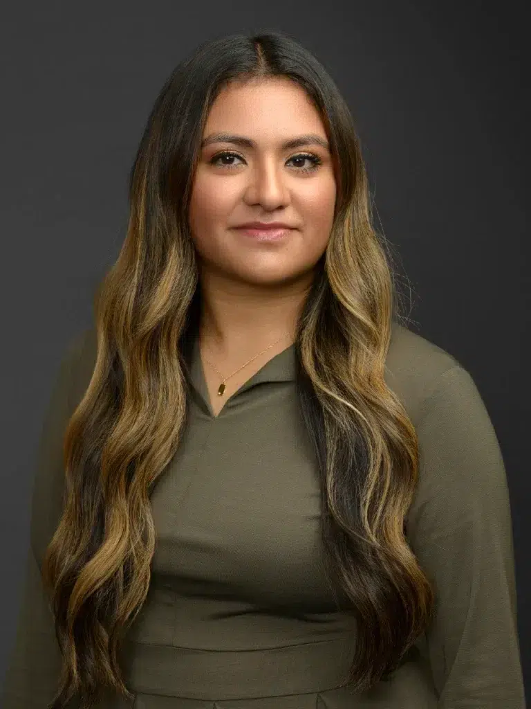 Airos Gilchrist | Executive Assistant