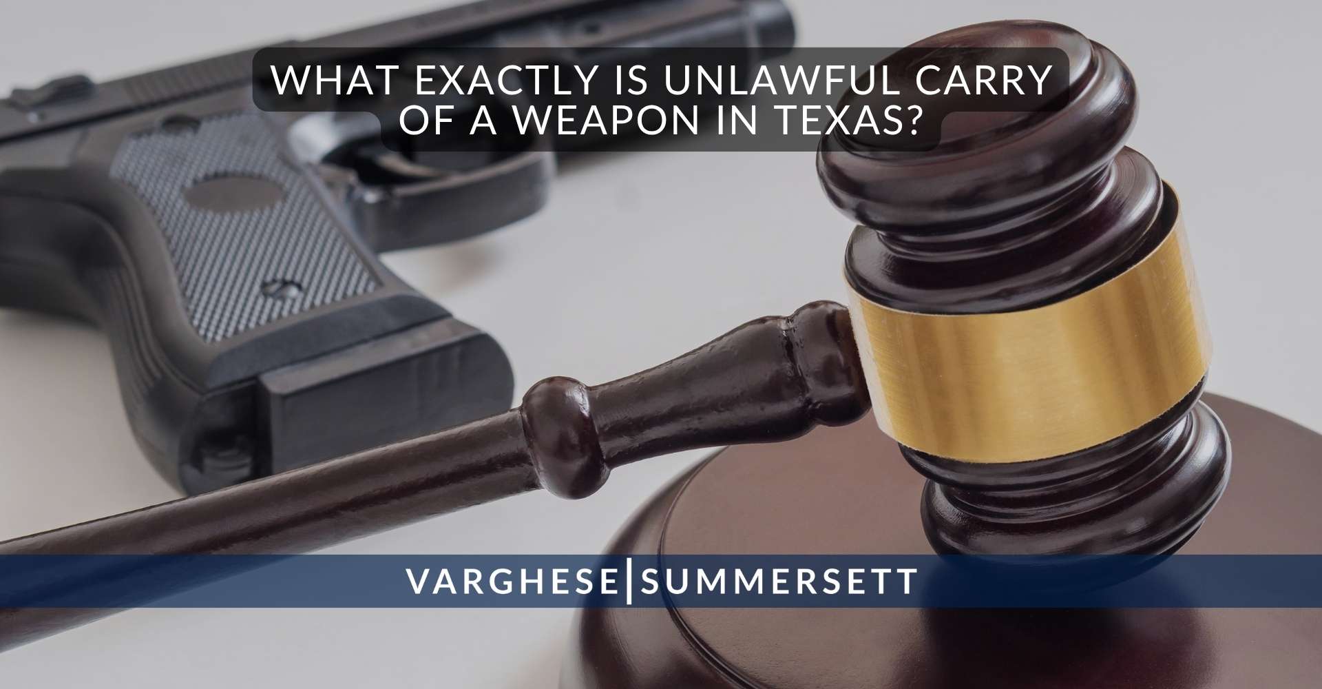 ¿En qué consiste exactamente la tenencia ilegal de armas en Texas?