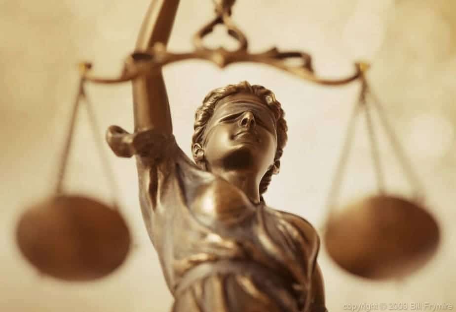 dama libertad balanza de la justicia (1)