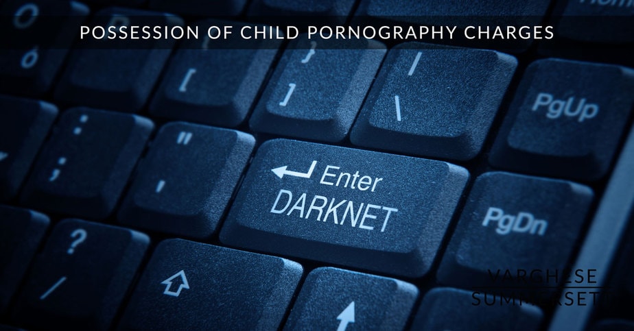 Posesión de pornografía infantil